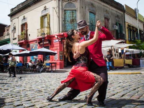 FIN DE AÑO EN MANSION TANGO  BUENOS AIRES 4 DÍAS – 3 NOCHES